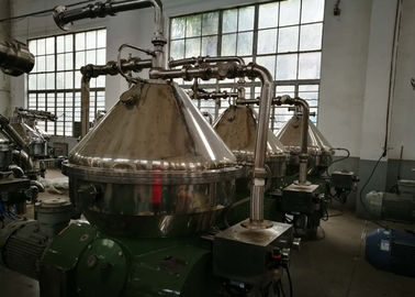 Concentração e esclarecimento líquidos centrífugos do separador para o caldo da fermentação